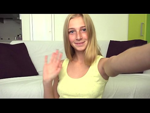 ❤️ Når jeg keder mig, onanerer jeg dovent min lyserøde fisse ☑ Fucking at da.xxx050890.ru ☑